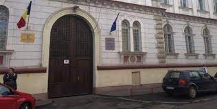 Parchetul de pe lângă judecătoria moineşti 61 km. Parchetul De Pe LangÄ Tribunalul Arad SusÈine Protestele Procurorilor Glasul Aradului