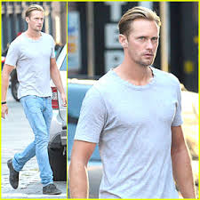Skarsgård was not pleased at what he witnessed last night—the odds were against true blood to beat out mad men for best. Alexander Skarsgard Returning To True Blood Season 7 Alexander Skarsgard Just Jared
