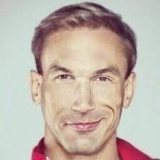 Christian jessen was born on march 4, 1977 in hammersmith, london, england. Dr Christian Jessen Doctorchristian Twitter