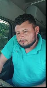 Norling Svel Valle Castillo, de 34 años, desapareció desde el pasado  domingo 1 de diciembre cuando conducía un furgón hacia la frontera de El  Guasaule. Su familia y esposa están muy preocupados,