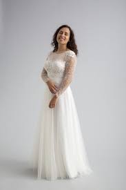 Suchst du nach einem günstigen, aber dennoch qualitativ hochwertigem brautkleid, wirst du hier fündig. Brautmodegeschaft Nurnberg Gebrauchte Second Hand Brautkleider Modestil Kleider Brautmode