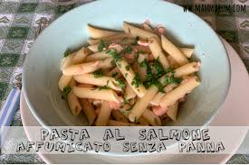 Ricetta veloce spaghetti con le acciughe e il pangrattato linguine con salmone affumicato e zucchine tagliatelle al salmone : Pasta Al Salmone Affumicato Senza Panna Mammarum