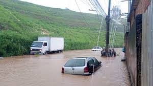 Chuva forte atinge região da Zona Norte do Rio e tempo se mantém instável no RJ com risco de novos temporais