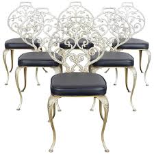 For Sale On 1stdibs A Set Of Six Aluminium Dining Chairs By Thinline Features Faded Brass Finish And Leatherette Seats Dining Chairs Chair 1960s Furniture