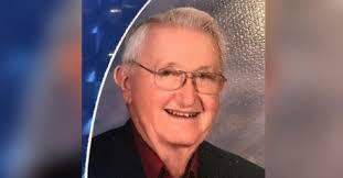 Sandra Guthrie's Instagram, Twitter & Facebook