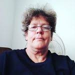 Cari Leclair's Instagram, Twitter & Facebook