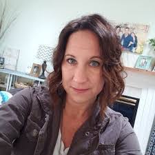 Aimee Madden's Instagram, Twitter & Facebook