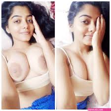 Mallu girl MMS - unseen bedroom footage-