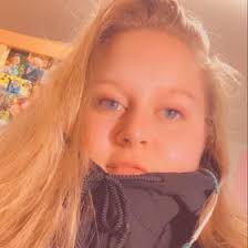 Katie Schmitz (katiebullet14)