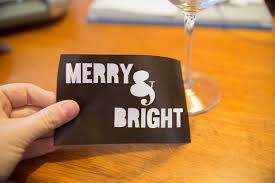 Spray paint wine glasses upside down. Diy Christmas Wine Glasses