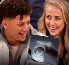 Brittany Hypes's Instagram, Twitter & Facebook