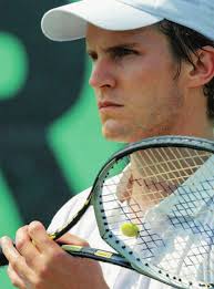 SWI Jahresbericht 04 d