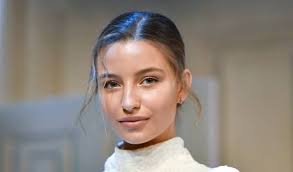 To go to the desired profile, just type in the nickname or link to the account in the search bar, and then select the. Julia Wieniawa Odwaznie Odslania Posladki Zdjecia Skomentowala Jej Mama Gwiazdy Maxxx News Rmf Maxxx