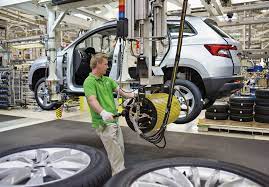 Prozkoumejte naše modely, nakonfigurujte si svůj vůz, najděte si prodejce a požádejte o testovací jízdu. Skoda Auto Top Performance Industry Europe