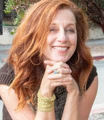 Carrie Katz's Instagram, Twitter & Facebook