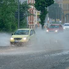 Diesmal traf es besonders niederbayern und südbayern. Unwetter Sehen Sie Live Wo Sturmtief Kirsten Gerade Blast Stern De
