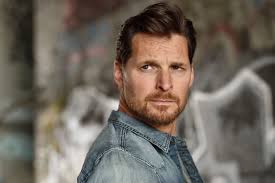 Arrest & Trial" Tequila Sunrise (TV Episode 2001)