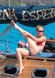 Marion jeanne caroline maréchal (french pronunciation: Marion Marechal Body Marion Marechal Le Pen S Feet Wikifeet The Challenges And Opportunities At Marion Body Works Are Limitless Aneka Tanaman Bunga