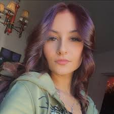 Has anyone gotten their nails done at Best Nails