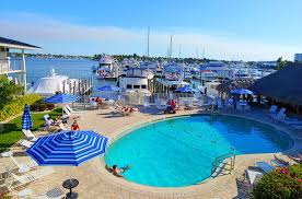 Free wifi and free parking. View From Our Cove Inn Room In Naples Florida Picture Of Cove Inn On Naples Bay Tripadvisor