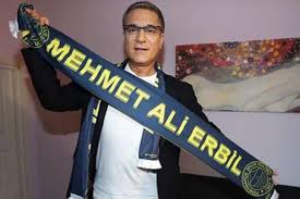 Mehmet ali erbil (8 şubat 1957, i̇stanbul), türk oyuncu, sunucu, yapımcı, komedyen, şovmen ve seslendirme sanatçısı. Eilmeldung Mehmet Ali Erbil Fenerbahce International Facebook