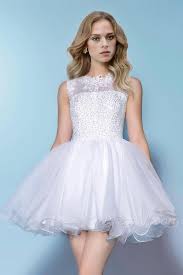 Resultado de imagem para vestido debutante curto