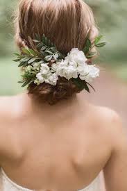The Flower Comb With This Bun Swoon Flowers In Hair Floral Hair Wedding Hairstyles