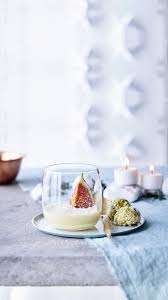 Sabayon Au Champagne Figues Fraiches Et Truffes Au Chocolat Blanc Recette Truffes Au Chocolat Truffe Chocolat Blanc Chocolat Blanc