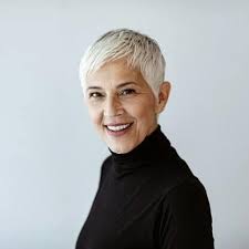 With fine hair you can easily be feminine, extravagant, stylish and playful … yeah whatever you wish! Pixie Haircuts For Women Over 60 Who Prefer Short Hair Sixty And Me