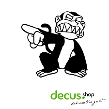 Evil monkey lives in chris griffin's closet but when chris showed his parents the evil monkey, he got evicted and now lives in jake tucker's closet. Evil Monkey Family Guy Boser Affe Decus Shop Dekorativ Gut