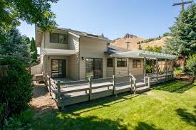 Sold 1524 Woodhaven Pl Wenatchee Wa Selling House House Styles Woodhaven