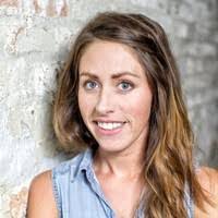 Kim Volk's Instagram, Twitter & Facebook