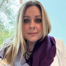 الموظفون في American International School Riyadh والموقع الجغرافي والخريجون 