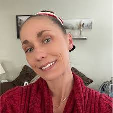 Tamara Fortune's Instagram, Twitter & Facebook