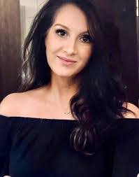 Michelle Rawson's Instagram, Twitter & Facebook