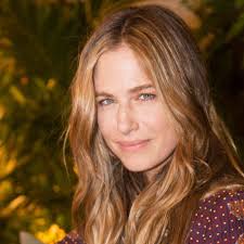 Martina Klein celebra 46 años con su 'galán' de 17, su hijo Pablo