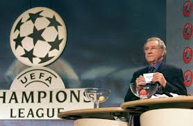 Van de voorrondes, de groepsfase op welke zender is de champions league live op tv en internet te zien? Live Loting Fc Twente In Champions League Foto Tubantia Nl
