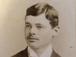 1908. Our new MP Arthur Du Cros, aged 37, and his 29-year-old wife Maude  Gooding standing in the doorway of a boarding establishment at 14 Marine  Parade. They had been married for