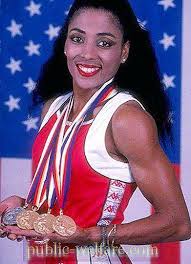 The world records she set in 1988 for both the 100 m and 200 m still stand. Florence Griffith Joyner Biografie Und Todesursache Prominente 2021
