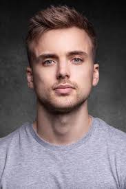Parry Glasspool In 2020 Uk Actors Actors