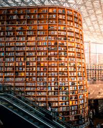 But wait till you see what seoul calls a library. this two story library is 13 meters or 42 feet. Coex Mall Starfield Library In Seoul Oc 3865 5797 Insta Adrian Bateman Southkoreapics
