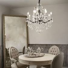 Voici une large gamme de lustres aux couleurs et formes variées vous offrant l'accessoire de décoration parfait quel que soit le type de pièce à éclairer. Lustre Moderne Guide Complet Evolutiv Solutions