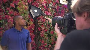 On Location Photography Tip Use A Mini Softbox For Portraits