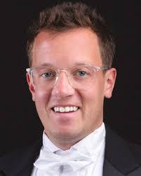 Daniel Heyde's Instagram, Twitter & Facebook