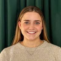 Cassandra Hayes's Instagram, Twitter & Facebook