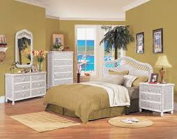 Stunning Santa Cruz White Wicker 4 Pc Bedroom Set Wicker Bedroom Furniture White Wicker Bedroom Furniture Bedroom Furniture Design
