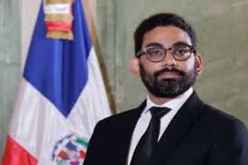 Conozca el perfil de Amaury A. Reyes Torres, nuevo juez del TC