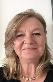 Fix Your Home: Turn Your Pad Into a Palace : Moseley, Jane, Strachan,  Jackie: Amazon.com.au: Books