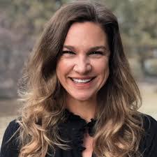 Laura Eckhardt's Instagram, Twitter & Facebook