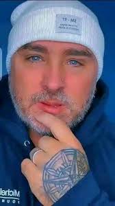 Baby i know u r there.... I just need to hear you say, "I love you John J  So I will know for sure that you got my message and that your